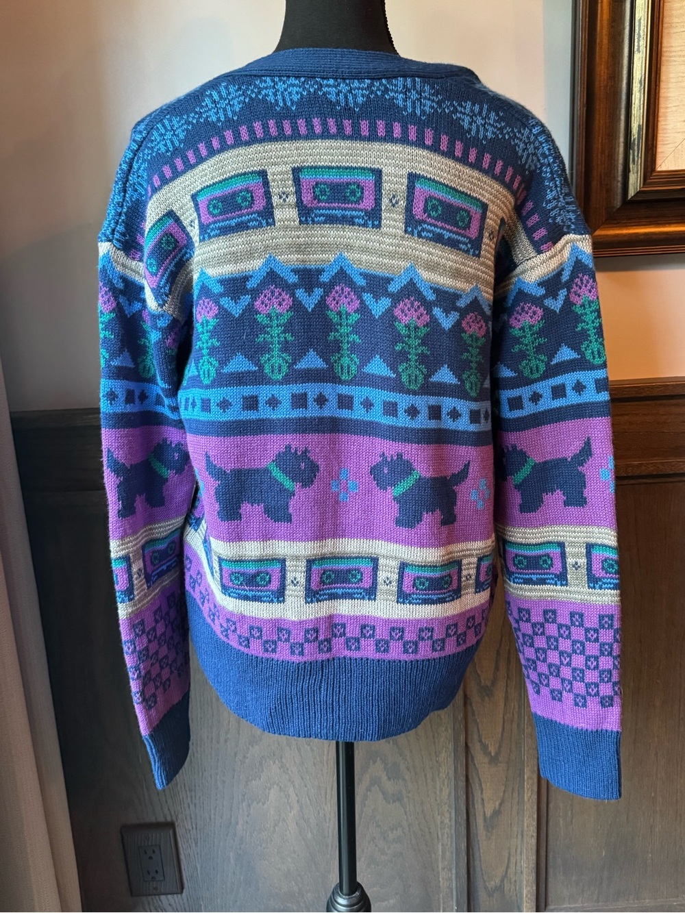 Stranger Things Blue and Purple Graphic Button-Front Cardigan Sweater M - Picture 2 of 8